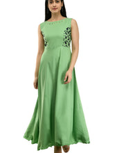 Women Solid Green Maxi Dress